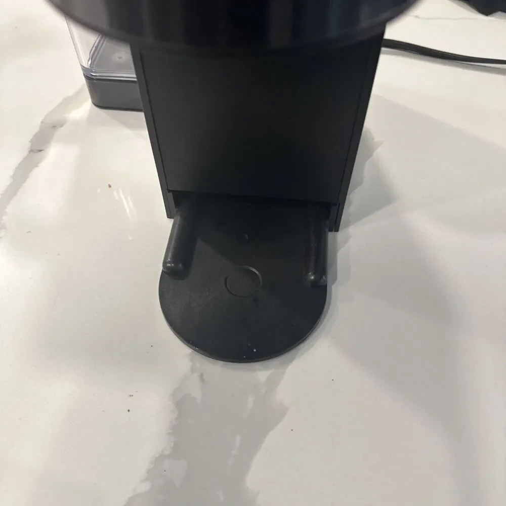 K-Supreme Single Serve K-Cup Pod Coffee Maker K910 - Black - Not Working